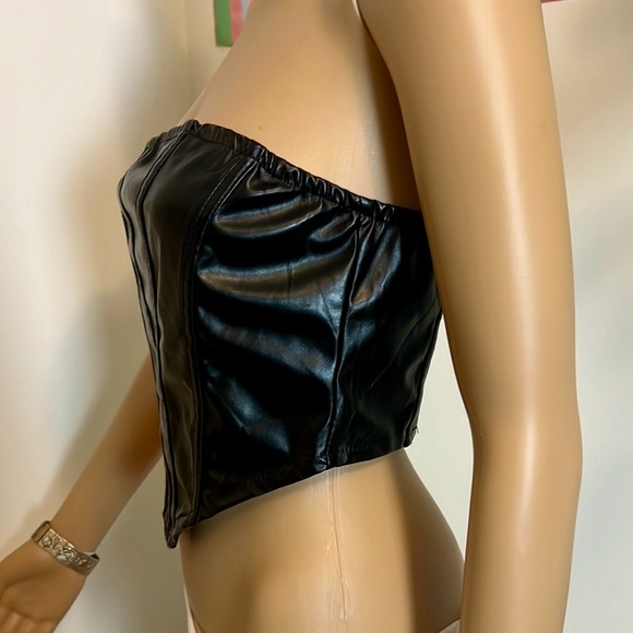 Faux leather tube top - Picture 4 of 8